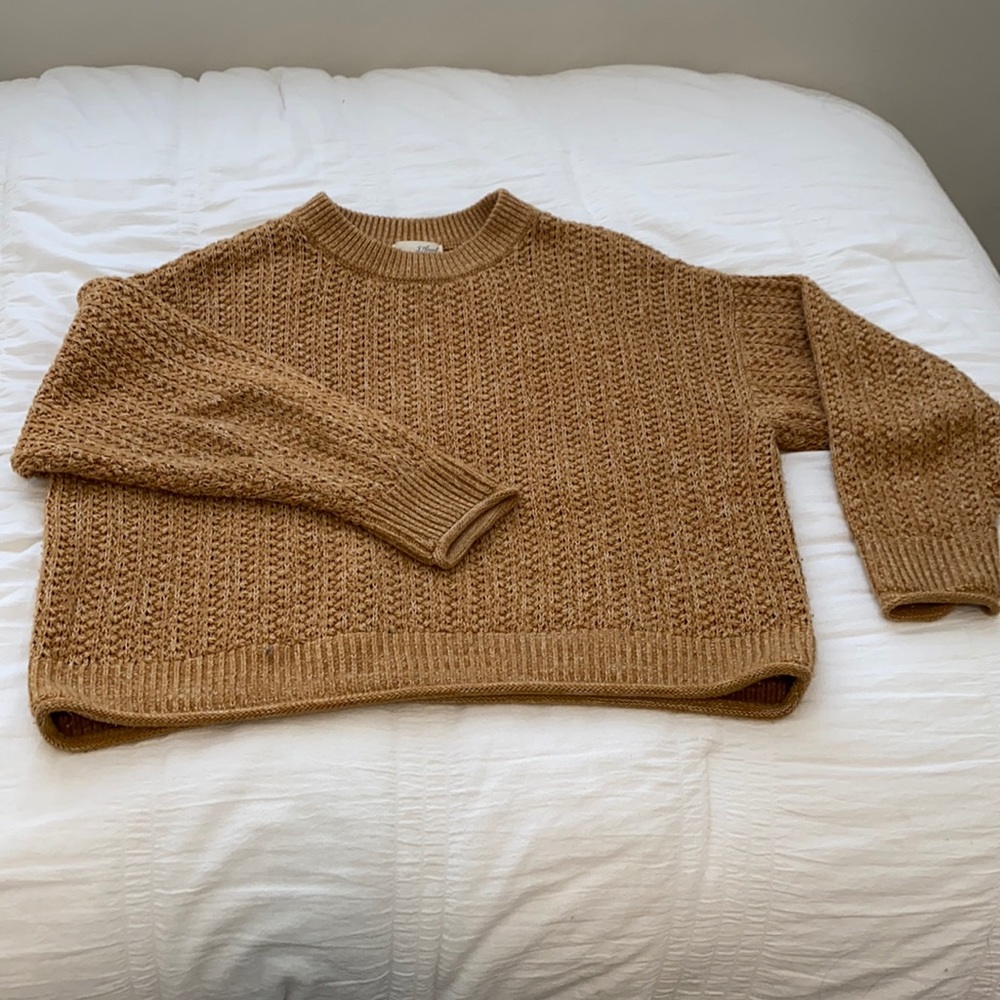 Mustard yellow sweater